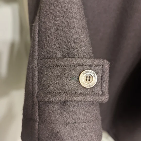 Vintage Pendleton 100% Virgin Wool Insulated Coat Olive/Brown